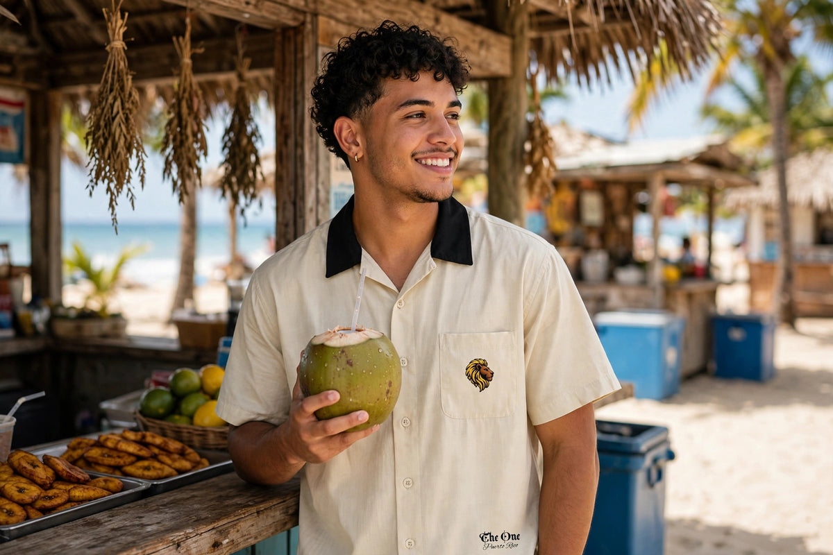 Modelo usando The One Color Block Short Sleeve Shirt