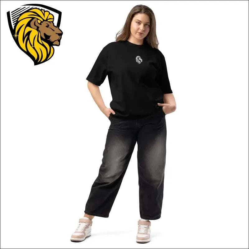 Like a Angel Unisex Oversize Shirt - The One PR. Oversized black t-shirt on model.