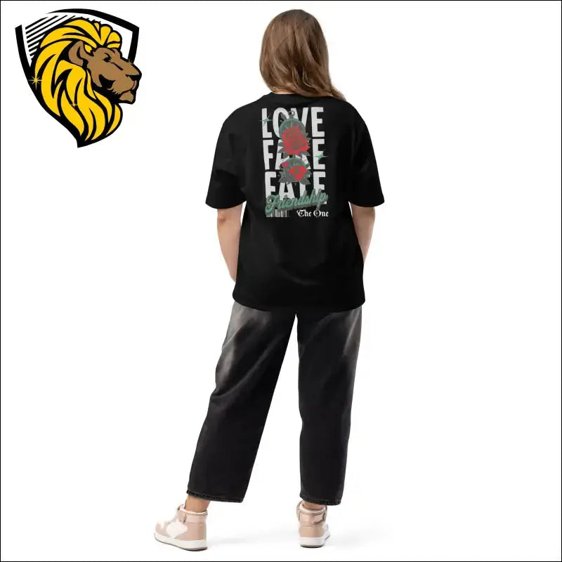 Love Fake Fate• 100% premium carded cotton
• Fabric weight: 6.5 oz./yd.² (220 g/m²)
• High moisture absorbency
• Unisex style 
• Oversized fit with drop shoulders
• Ribbed collarSThe One PR